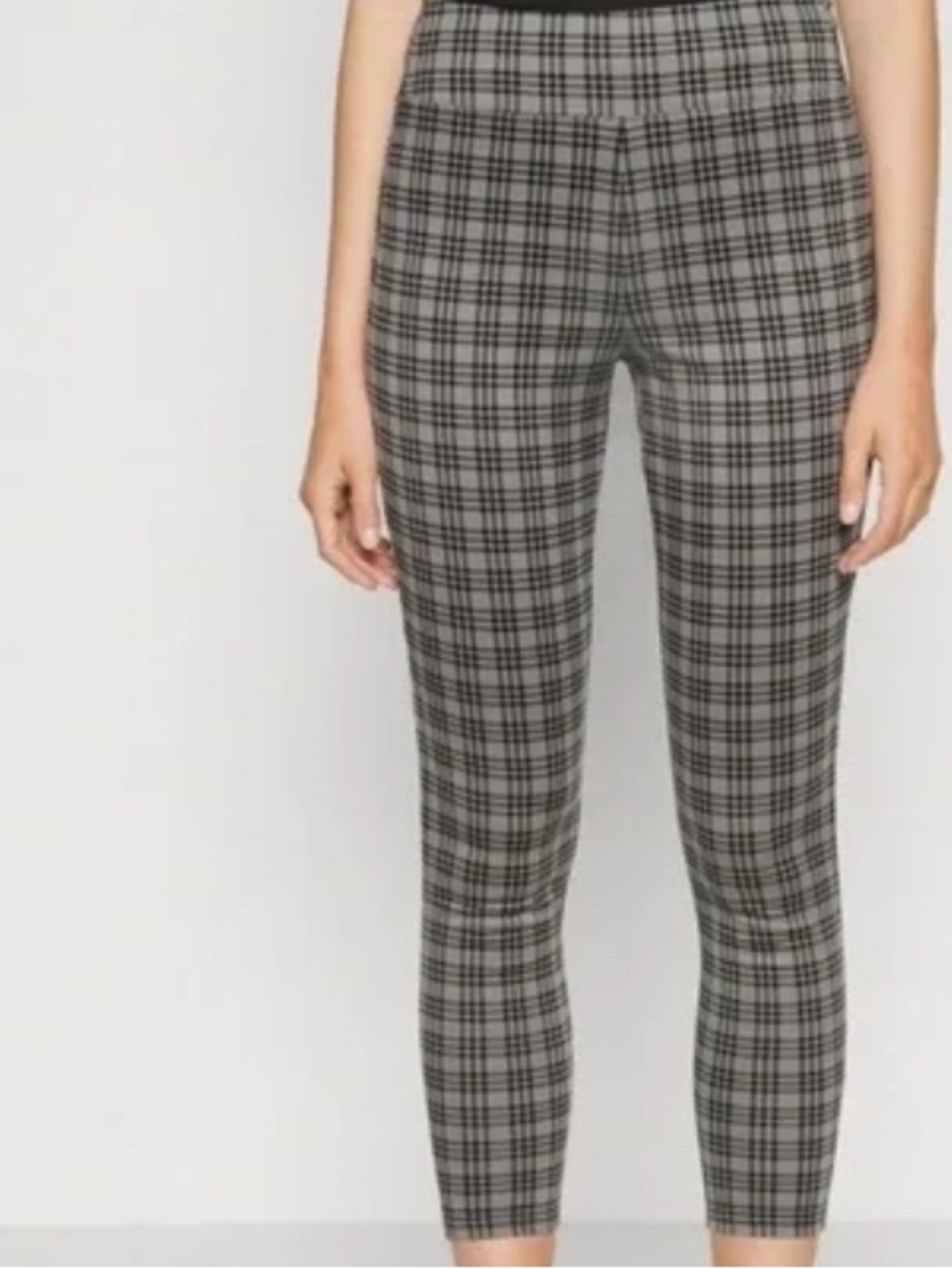 GAP Black and Gray Plaid Stretch Pants